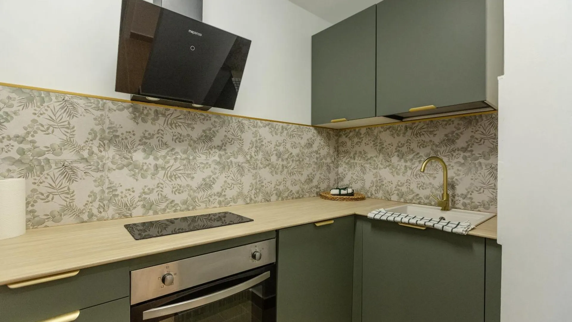 Apolo Gold Apartment Marbella 0*,